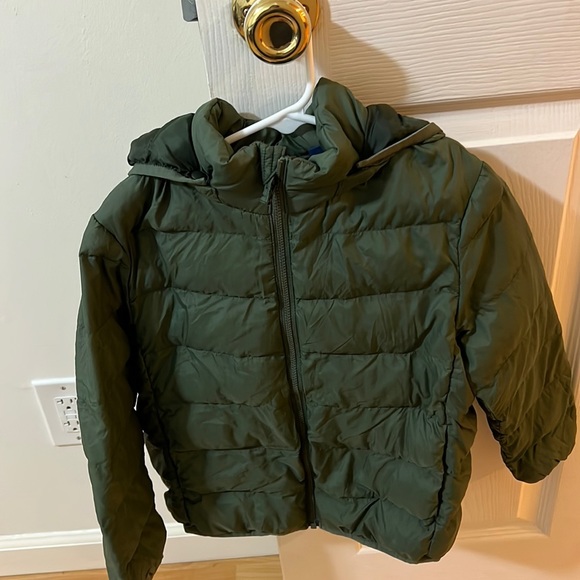 Uniqlo Other - Uniqlo Kids Olive Green Puffer Jacket